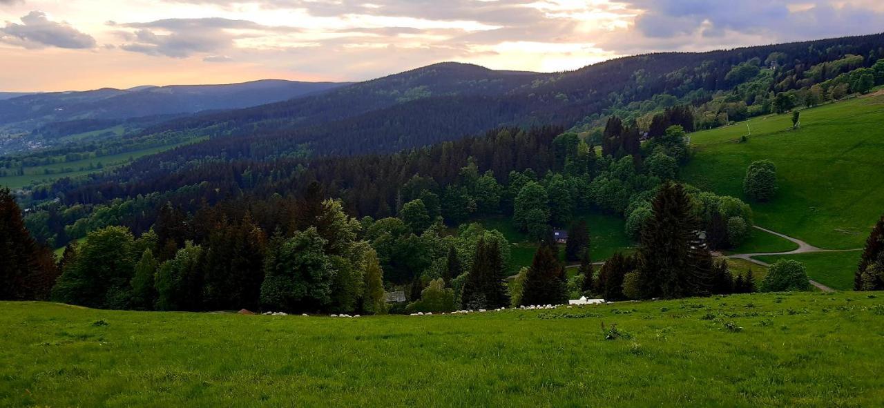 Apartmán HYGGE Bratrouchov Jablonec nad Jizerou Eksteriør billede
